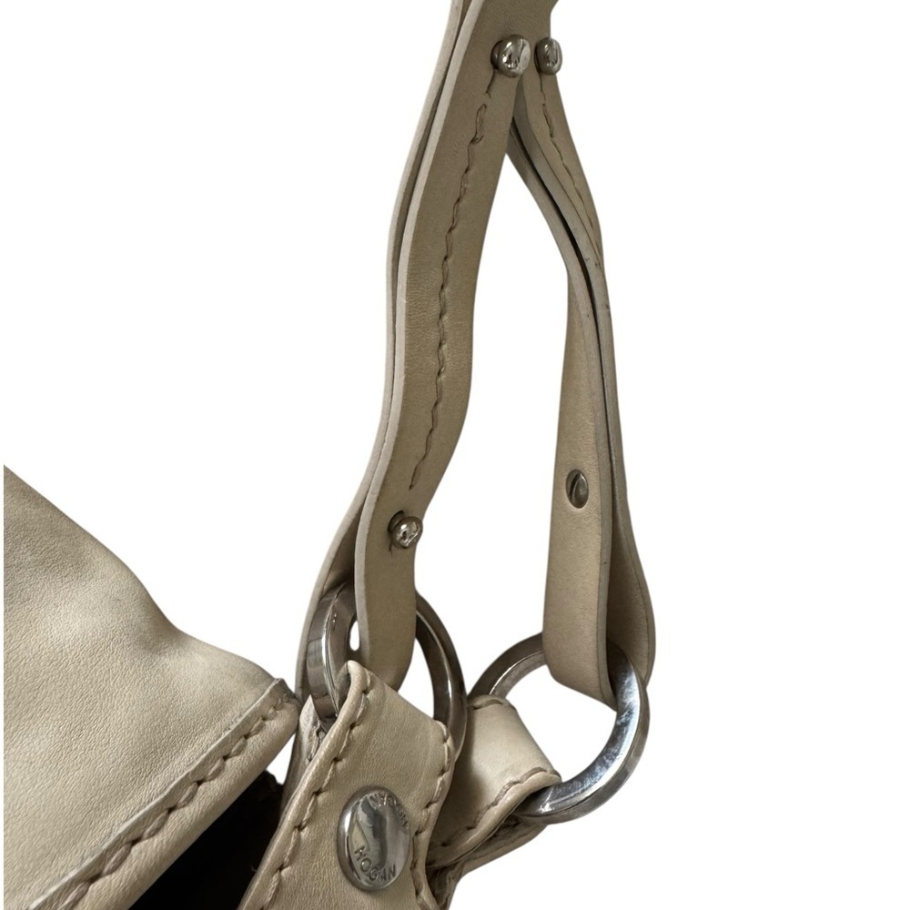 Hogan Ivory Authentic Leather Women's Bag with Wooden Accent - Picture 5 of 14